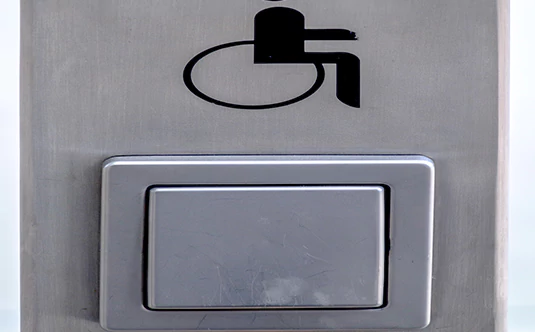 Electronic Locks &a Barriers in Miami Lakes, FL